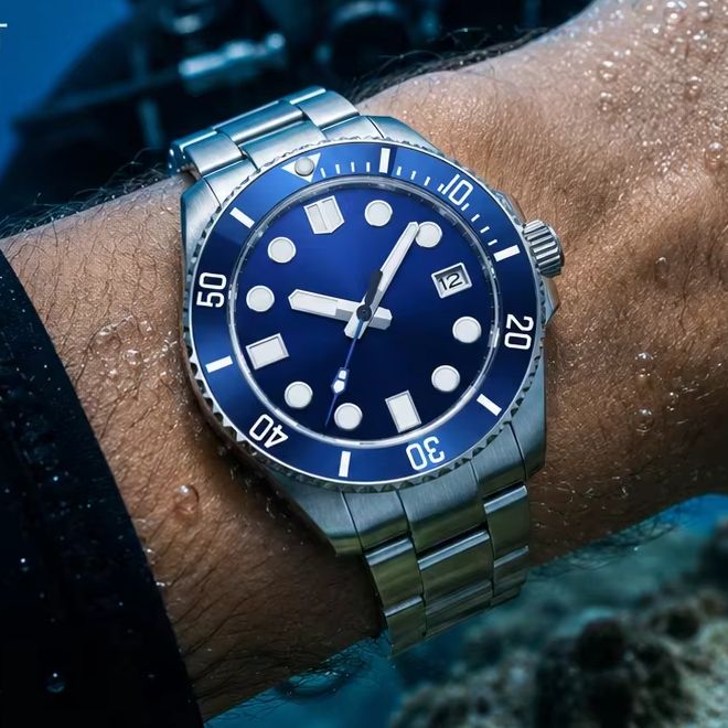 Orologio Meccanico Automatico  - Luxury Watch Logos recensione e prezzo