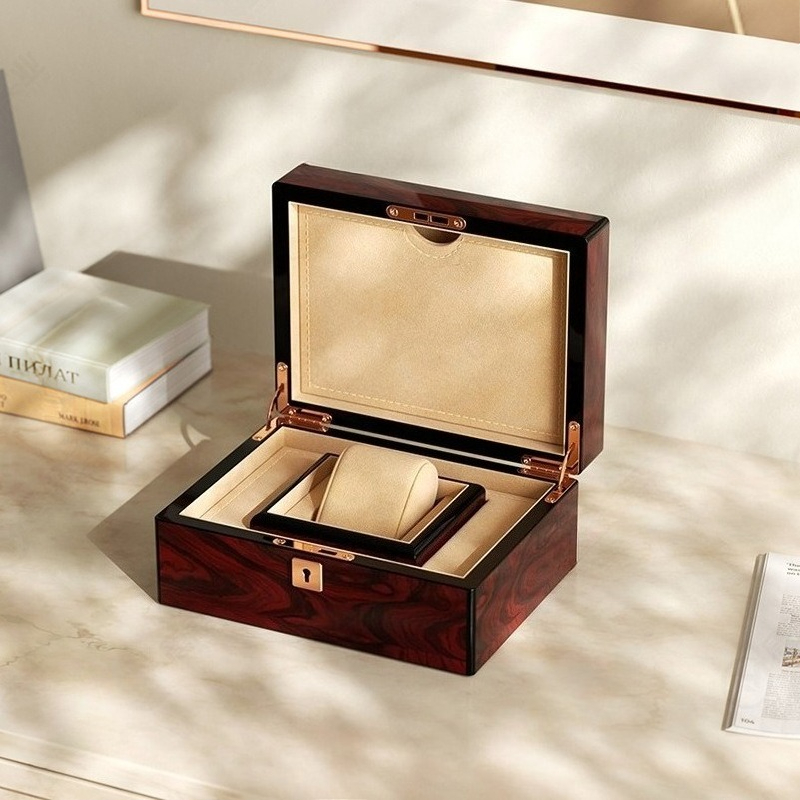 Scatola Porta Orologi in Legno - Luxury Watch Storage recensione e prezzo